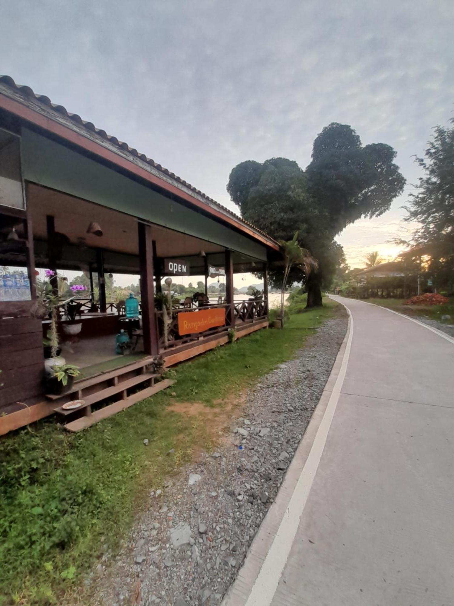 Rivergarden Guesthouse And Restaurant Don Det Exterior photo